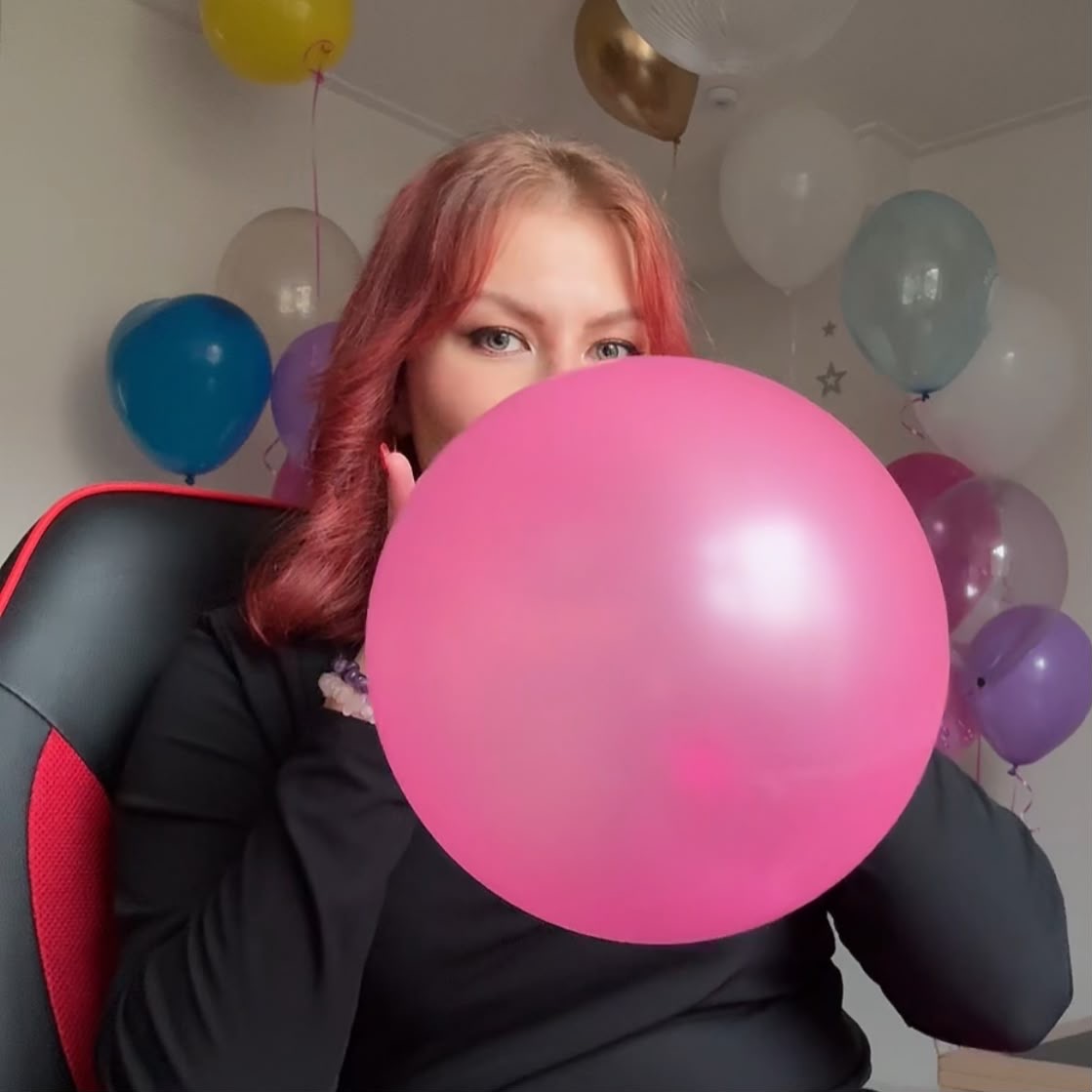 A pink balloon moment with Limaloons